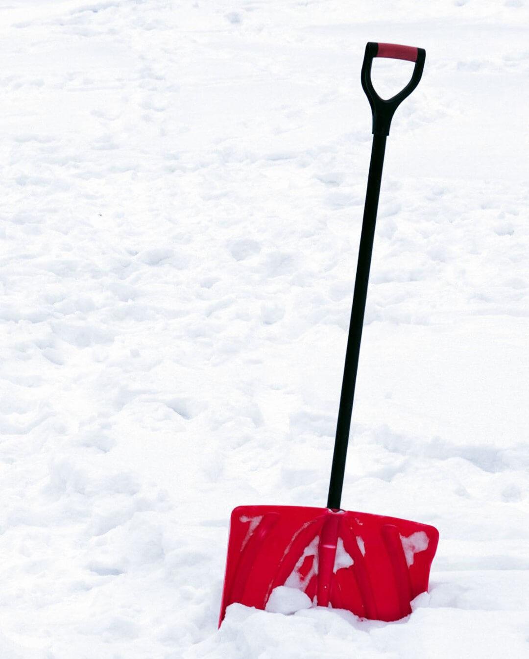 A shovel in high snow